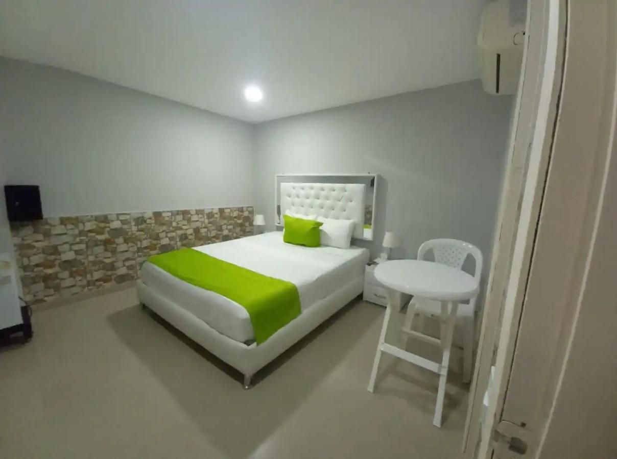 In - Bm-5 Near The Sea With Air Conditioning And Wifi Lodge